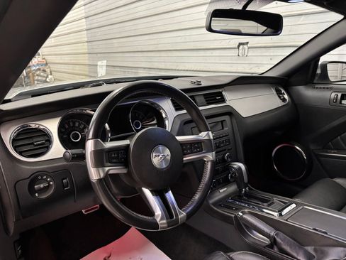 Used 2014 Ford Mustang GT Premium w/ Comfort Package RWD image 15