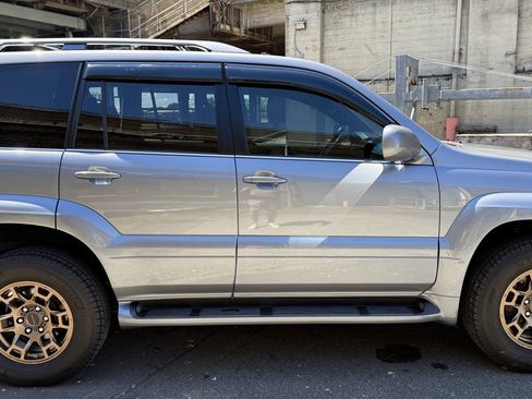 Used 2005 Lexus GX 470 AWD/4WD image 64