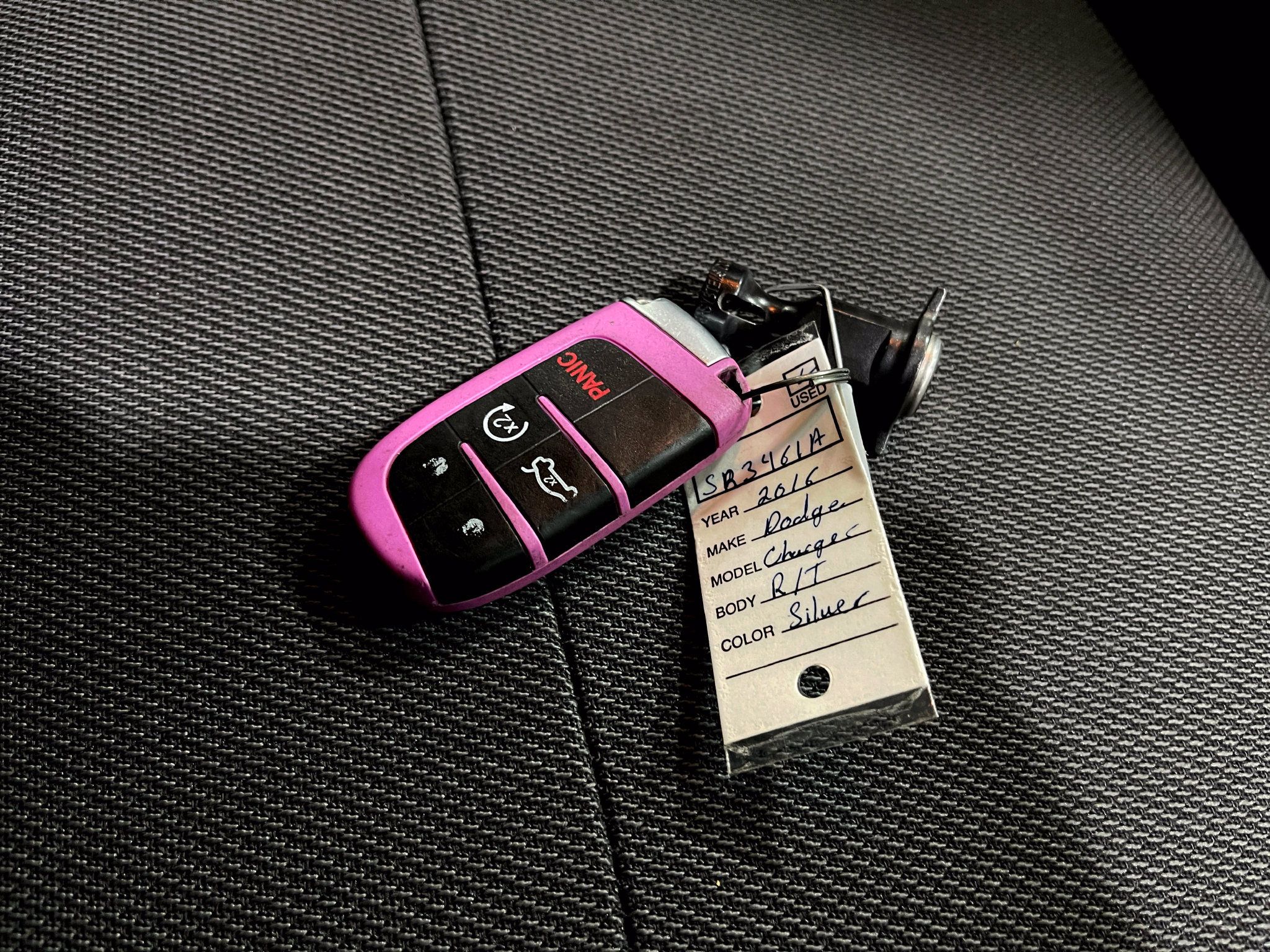 Used 2016 Dodge Charger R/T w/ Navigation & Travel Group RWD image 36