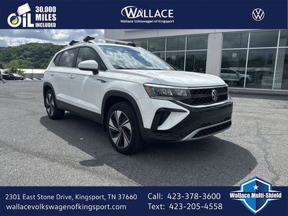 New 2024 Volkswagen Taos SE