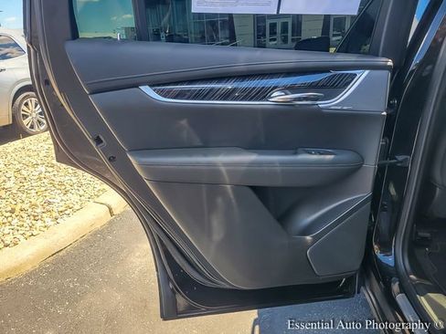 Certified 2024 Cadillac XT6 Premium Luxury w/ LPO, Floor Liner Package AWD/4WD image 21