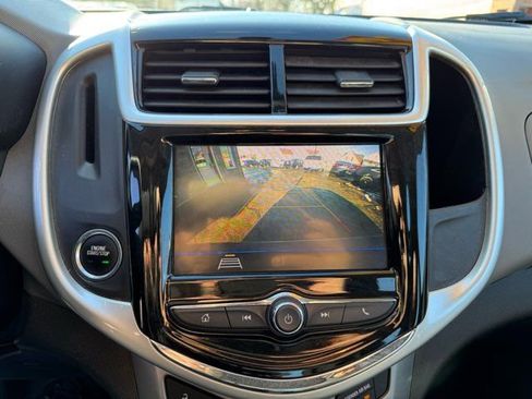 Used 2020 Chevrolet Sonic Premier image 15