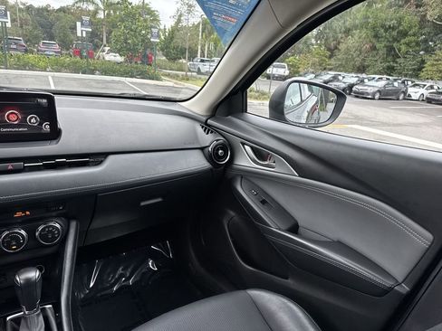 Used 2019 MAZDA CX-3 Touring image 16