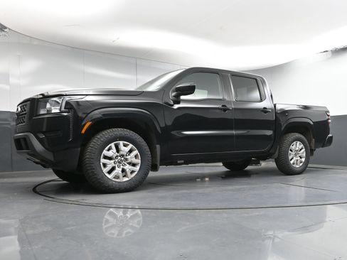 Certified 2022 Nissan Frontier SV w/ Technology Package image 22