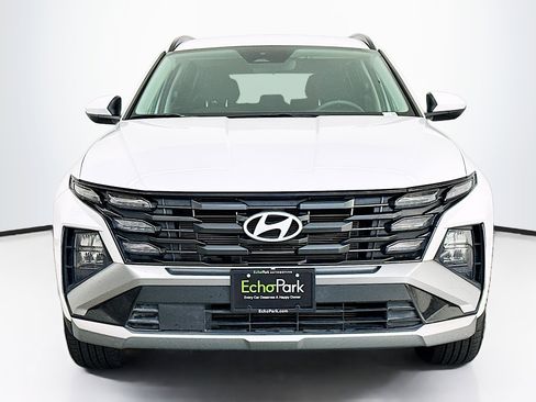 Used 2025 Hyundai Tucson SEL image 2