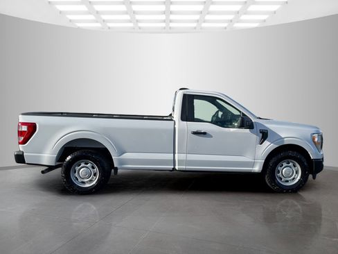 Used 2021 Ford F150 XL image 3