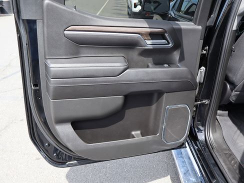 Used 2022 Chevrolet Silverado 1500 LT image 31