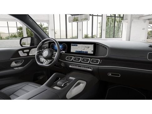 New 2026 Mercedes-Benz GLS 450 4MATIC image 6