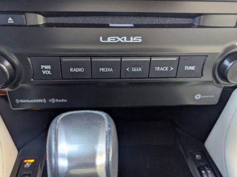Used 2022 Lexus GX 460 image 39