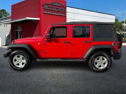 Used 2016 Jeep Wrangler Unlimited Sport w/ Quick Order Package 24S image 2