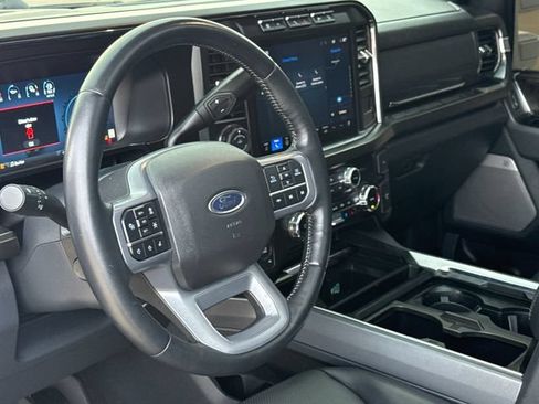 Used 2024 Ford F350 Lariat w/ Lariat Ultimate Package AWD/4WD image 19