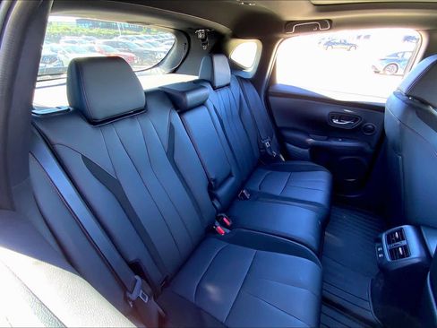 Certified 2025 Acura ADX A-Spec image 18