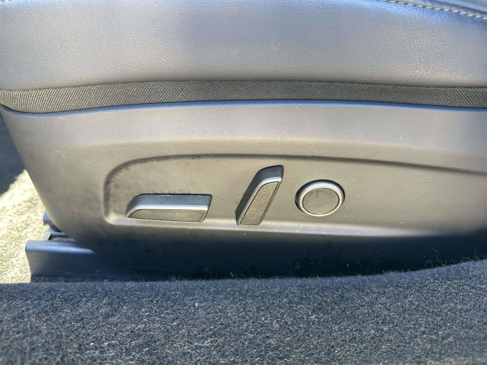 Used 2024 Tesla Model 3 Standard Range RWD image 16