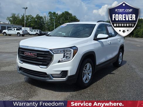Used 2023 GMC Terrain SLE w/ Driver Convenience Package AWD/4WD image 2