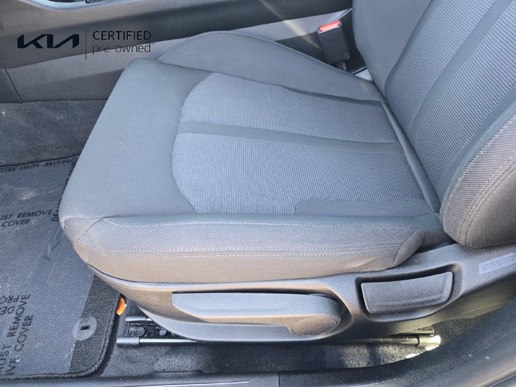 Certified 2022 Kia K5 LXS FWD image 16