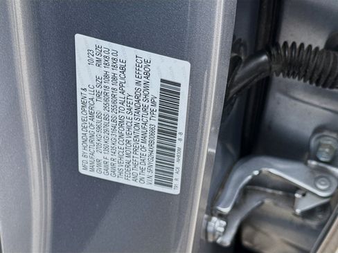 Certified 2024 Honda Pilot EX-L image 37