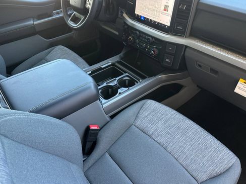 New 2026 Ford F350 XLT w/ XLT Premium Package AWD/4WD image 15