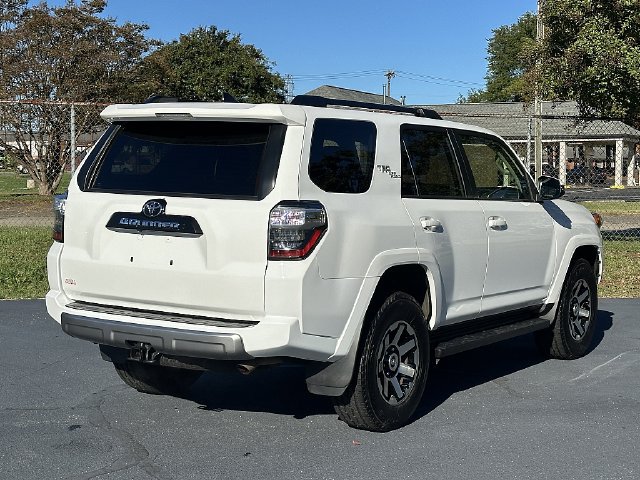Used 2023 Toyota 4Runner TRD Off-Road Premium AWD/4WD image 8