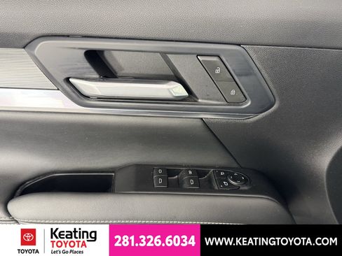 Used 2025 GMC Terrain Elevation AWD/4WD image 12