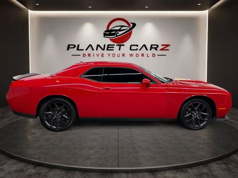 Used 2021 Dodge Challenger SXT w/ Blacktop Package RWD image 6