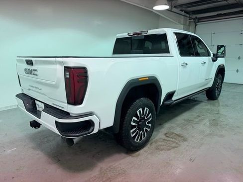 New 2026 GMC Sierra 2500 Denali Ultimate image 6