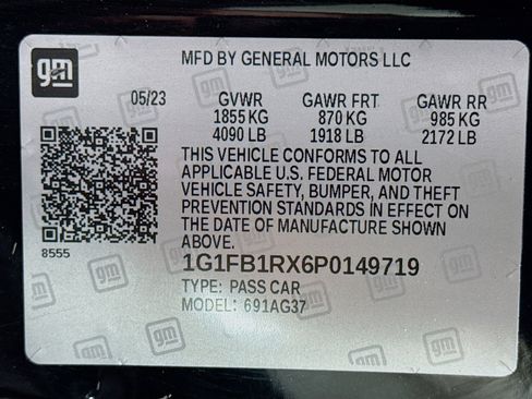 Used 2023 Chevrolet Camaro LT image 38