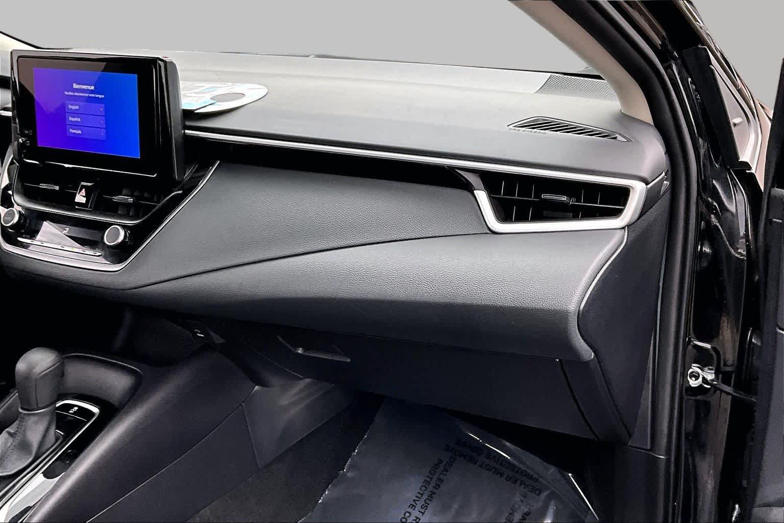 Certified 2025 Toyota Corolla LE FWD image 18