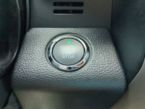 Used 2021 Ford F450 Platinum w/ FX4 Off-Road Package image 27