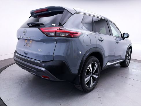 Used 2023 Nissan Rogue SL w/ SL Premium Package FWD image 17