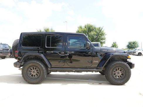 Used 2021 Jeep Wrangler Unlimited Rubicon AWD/4WD image 10