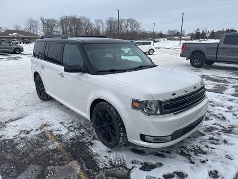Used 2019 Ford Flex SEL w/ Equipment Group 202A image 2