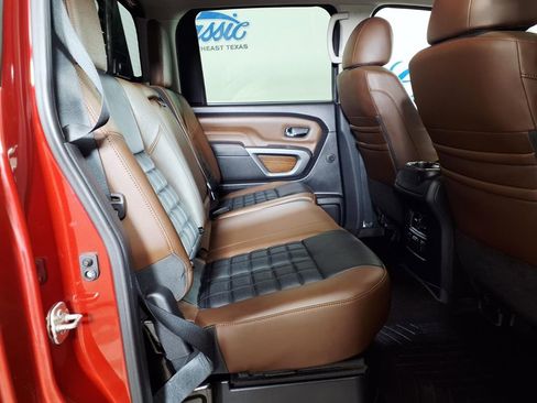 Used 2018 Nissan Titan Platinum Reserve w/ Platinum Utility Package image 9