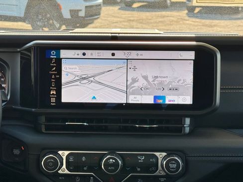 New 2025 Jeep Wrangler Sahara w/ Technology Group image 27