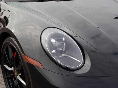 Used 2020 Porsche 911 Carrera 4S image 14