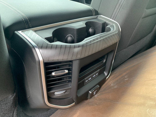 New 2026 RAM 2500 Big Horn AWD/4WD image 14
