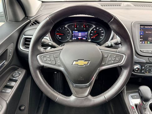 Used 2022 Chevrolet Equinox LT image 13