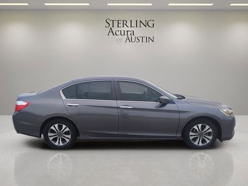 Used 2013 Honda Accord LX image 4
