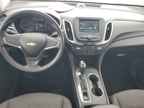 Used 2018 Chevrolet Equinox LT image 11
