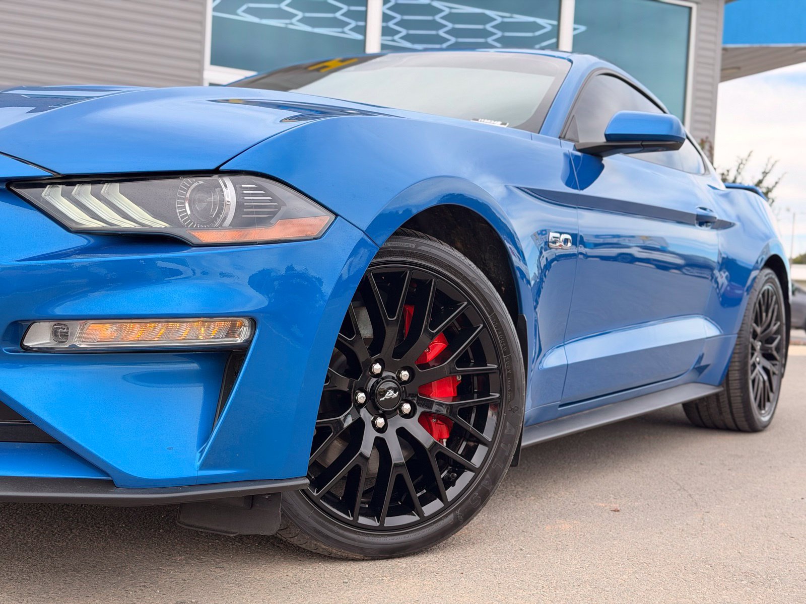 Used 2021 Ford Mustang GT Premium w/ Ford Safe & Smart Package RWD image 6