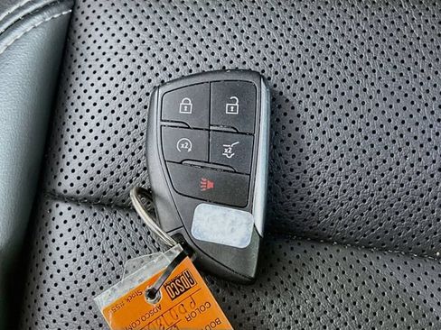 Used 2023 Buick Envision Essence w/ Sport Touring Package AWD/4WD image 31