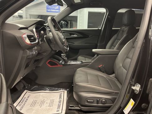 Used 2022 Chevrolet TrailBlazer RS image 14