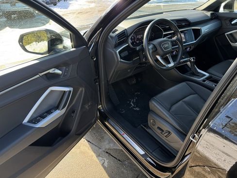 Used 2021 Audi Q3 2.0T Premium w/ Convenience Package image 17