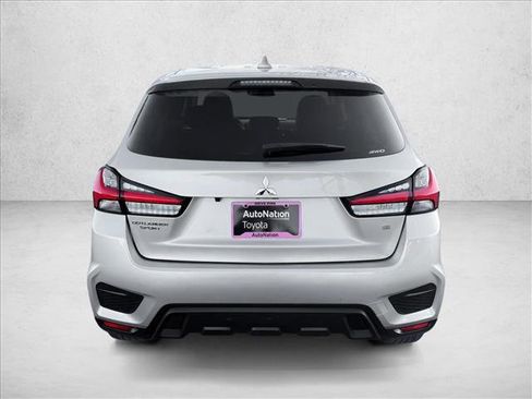 Used 2024 Mitsubishi Outlander Sport SE image 6