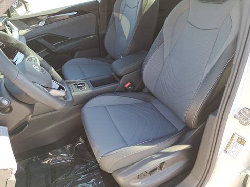 New 2026 Volkswagen Tiguan SE R-Line AWD/4WD image 15
