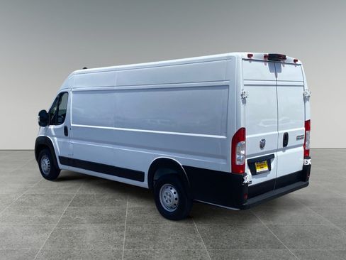 Used 2023 RAM ProMaster 3500 w/ Convenience Group FWD image 3