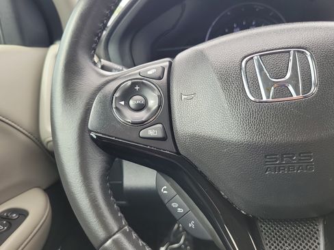 Used 2021 Honda HR-V EX-L image 19