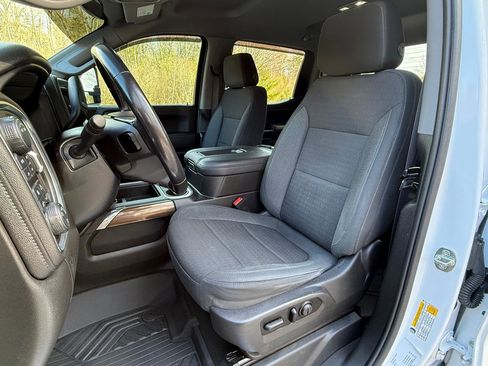 Used 2021 Chevrolet Silverado 1500 RST image 14