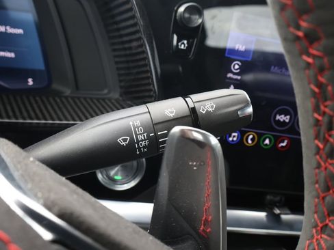 Used 2023 Chevrolet Corvette Stingray Premium Conv w/ Z51 Performance Package image 24