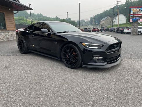 Used 2015 Ford Mustang GT Premium w/ GT Performance Package RWD image 10