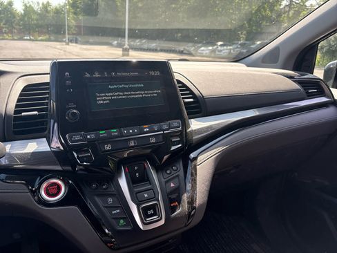 Used 2021 Honda Odyssey Elite image 18